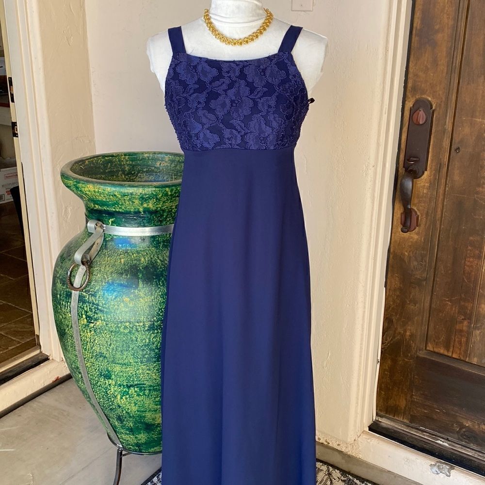 Navy blue formal dress size 4 by Nightway